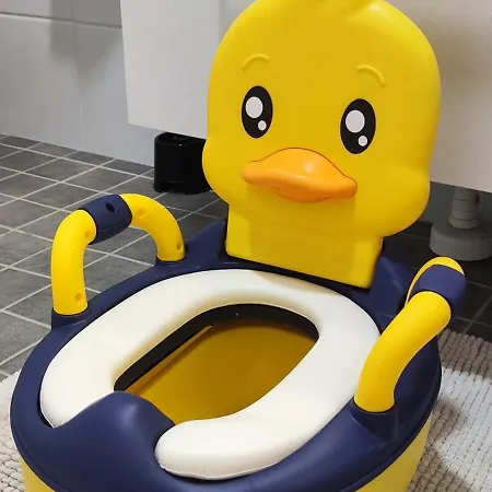 Apartman Modern Near Airport With Self Check-in *