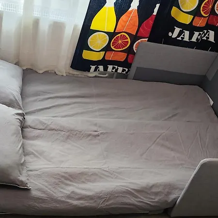 Апартаменты Modern Near Airport With Self Check-in *